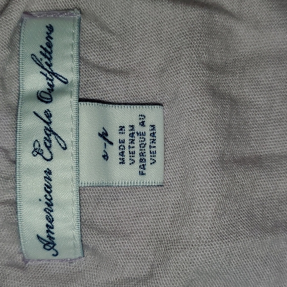 American Eagle Top - Picture 4 of 6